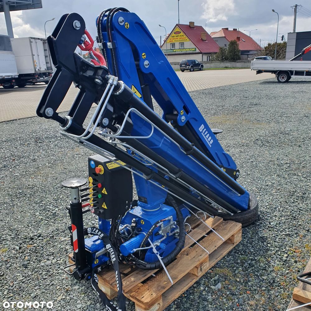 Iveco 50c/35c18 żuraw, hds, wywrotka, skrzynia - 8