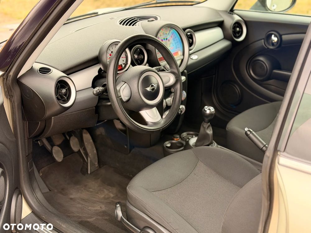 MINI ONE Standard - 12