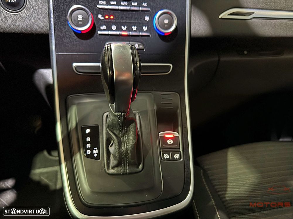 Renault Grand Scénic 1.5 dCi Dynamique S 7L EDC - 27