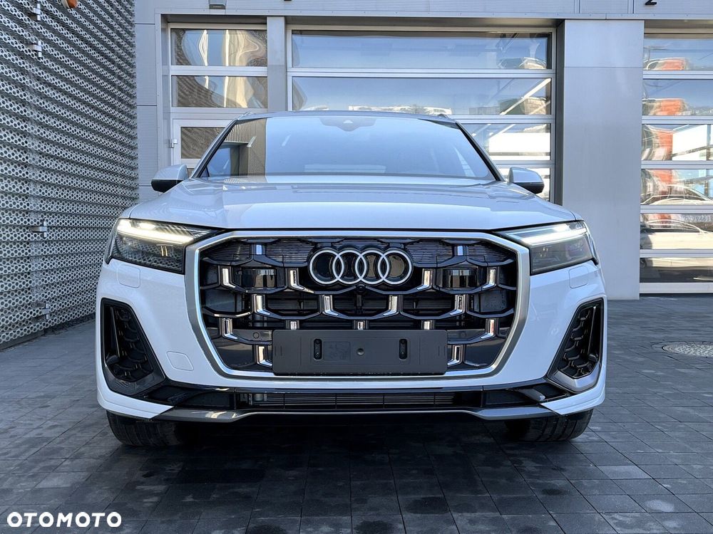 Audi Q7 - 8
