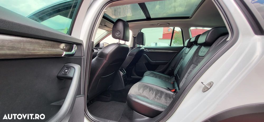 Skoda Octavia 2.0 TDI 4x4 DSG Scout - 21