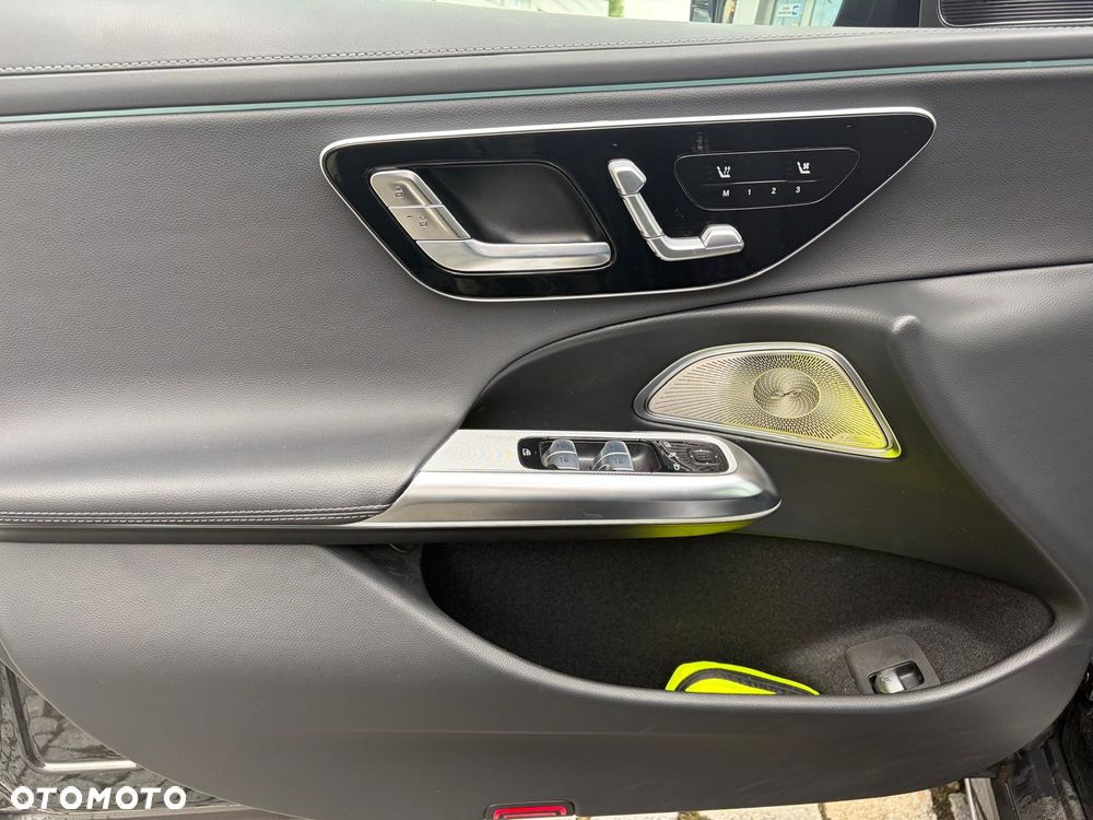 Mercedes-Benz Klasa E 300 de PHEV 4-Matic All-Terrain Avantgarde 9G-Tronic - 12