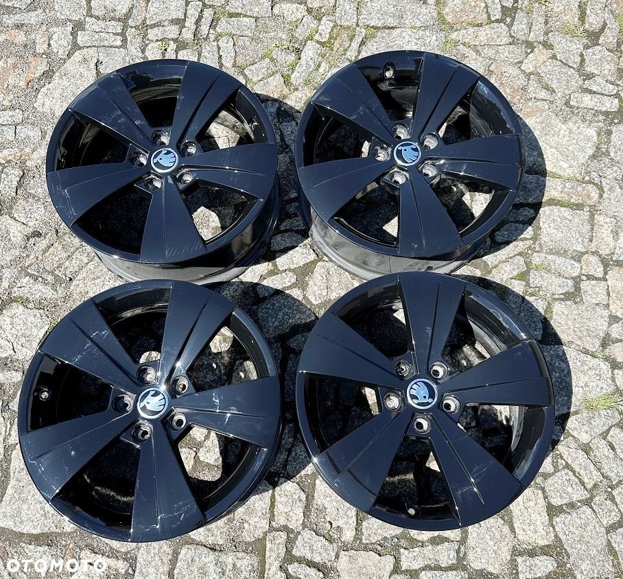 Felgi Alu Skoda Superb 3 III 5x112 17 3V 3V0 - 2