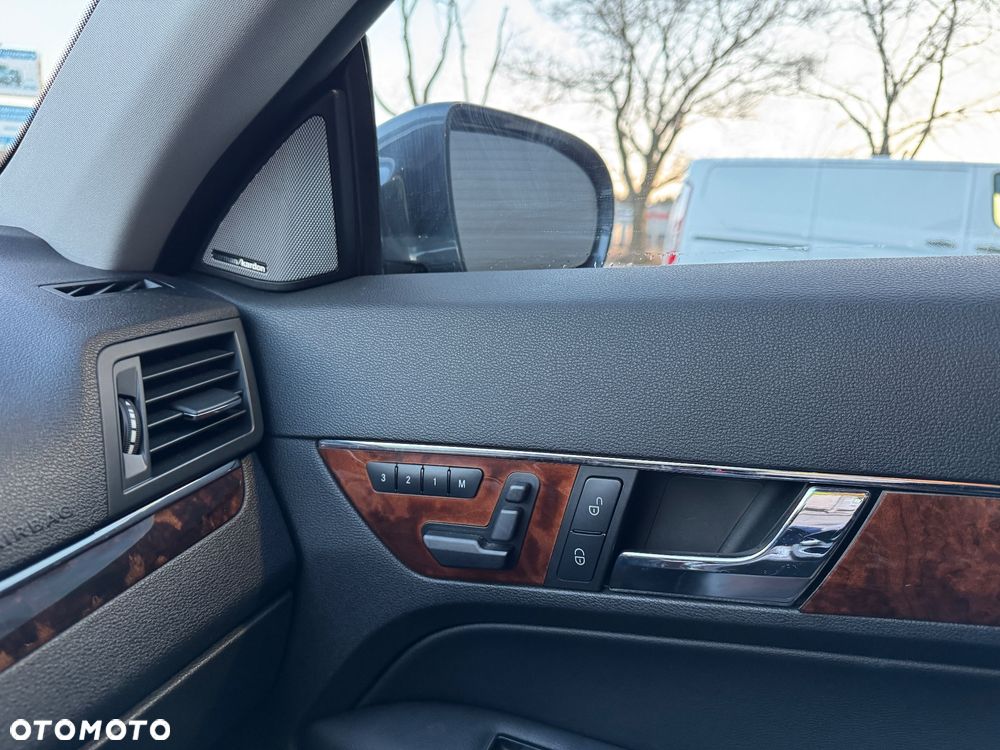 Mercedes-Benz Klasa E 350 7G-TRONIC - 30