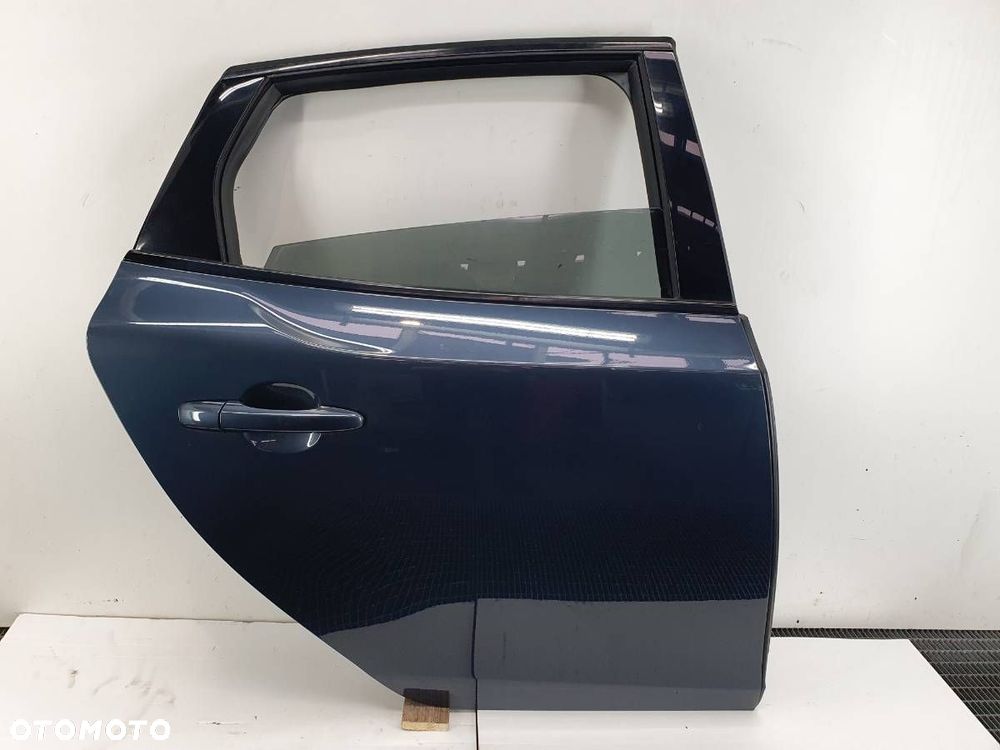 DRZWI TYŁ PRAWE VOLVO V40 II KOMPLETNE 723-16 723 - 1