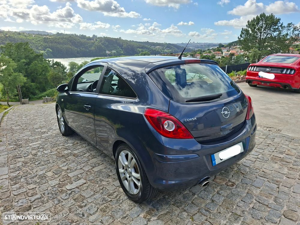 Opel Corsa 1.2 Black Edition - 3