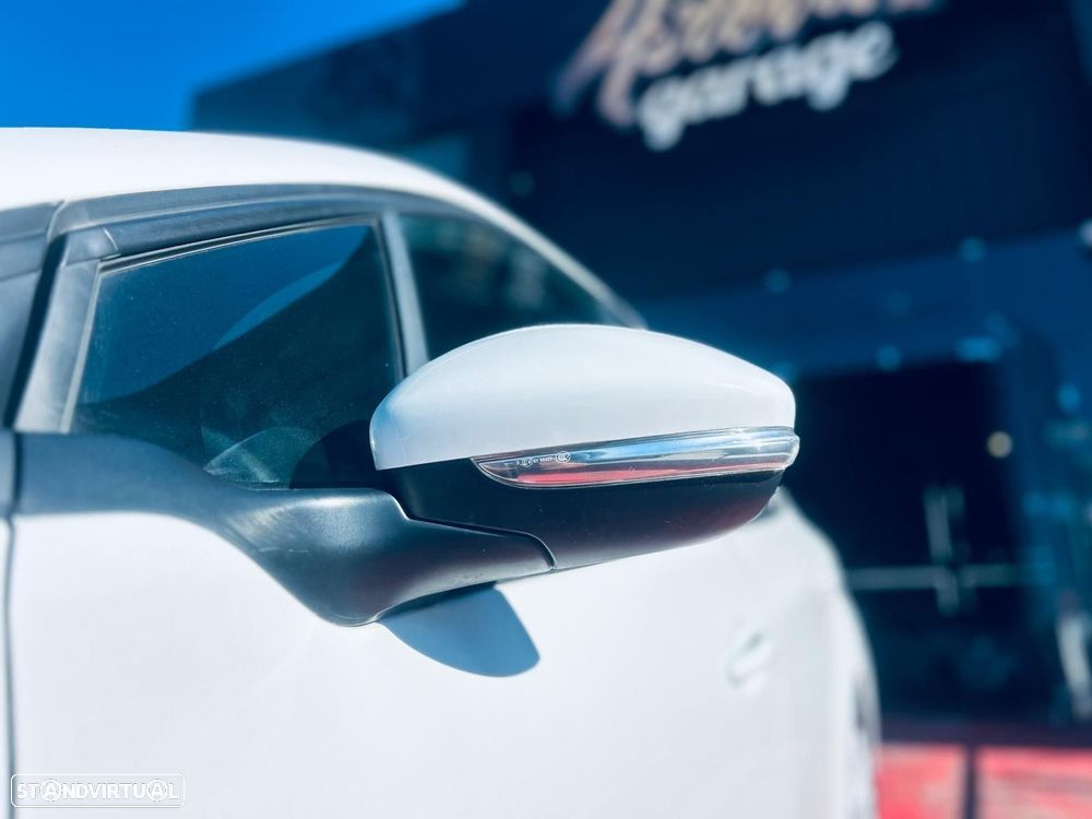 Peugeot 208 1.2 PureTech Active - 10