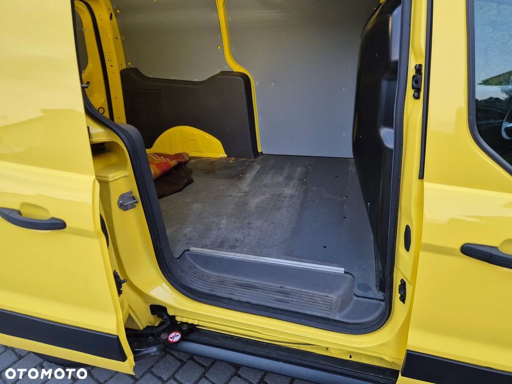 Ford Transit Connect - 4
