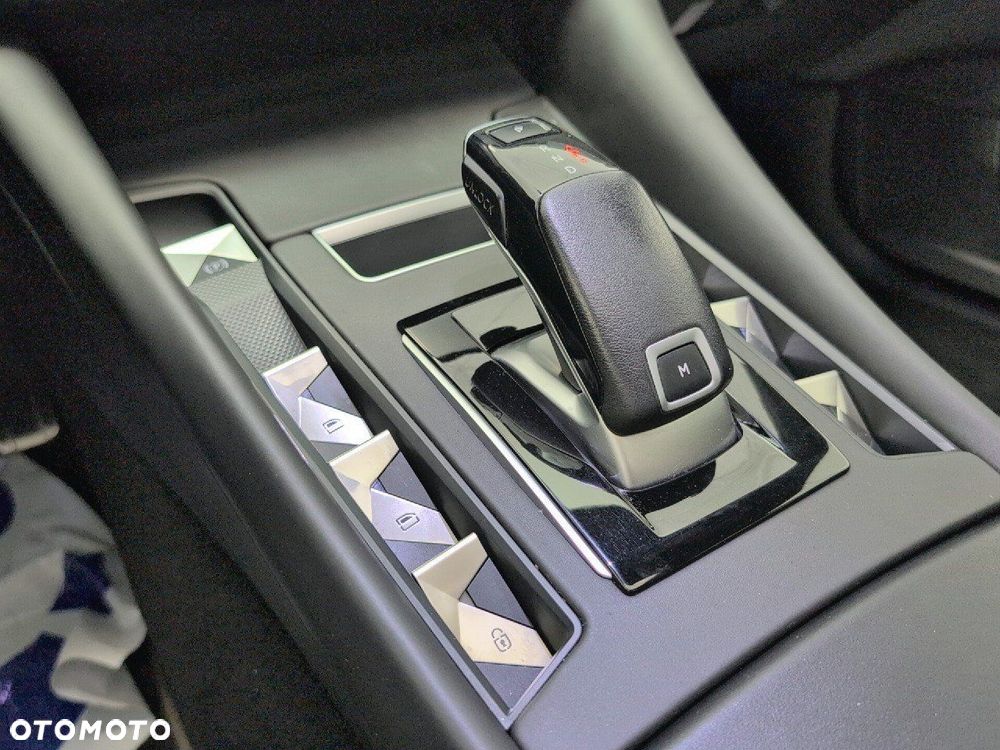 DS Automobiles DS 9 1.6 PureTech Rivoli + - 13