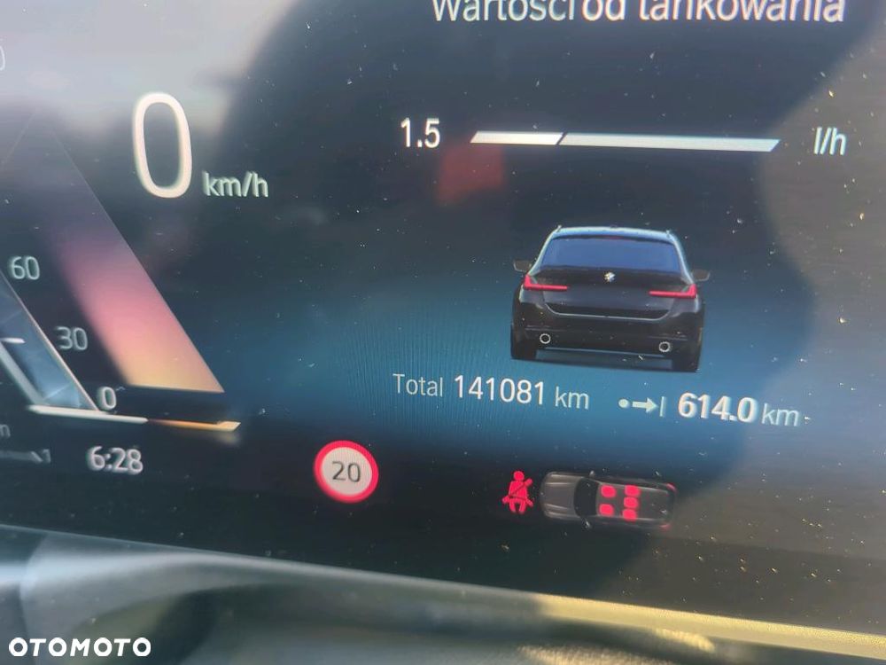 BMW Seria 3 318i Luxury Line sport - 12