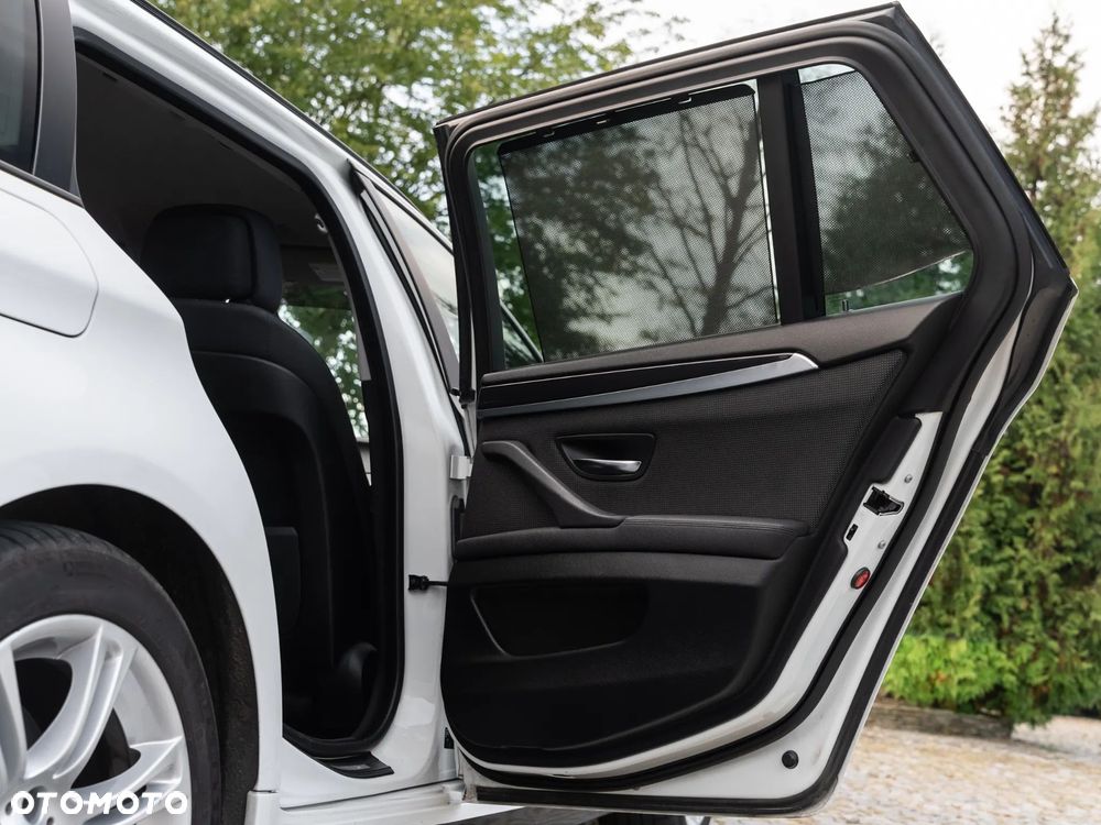 BMW Seria 5 - 15