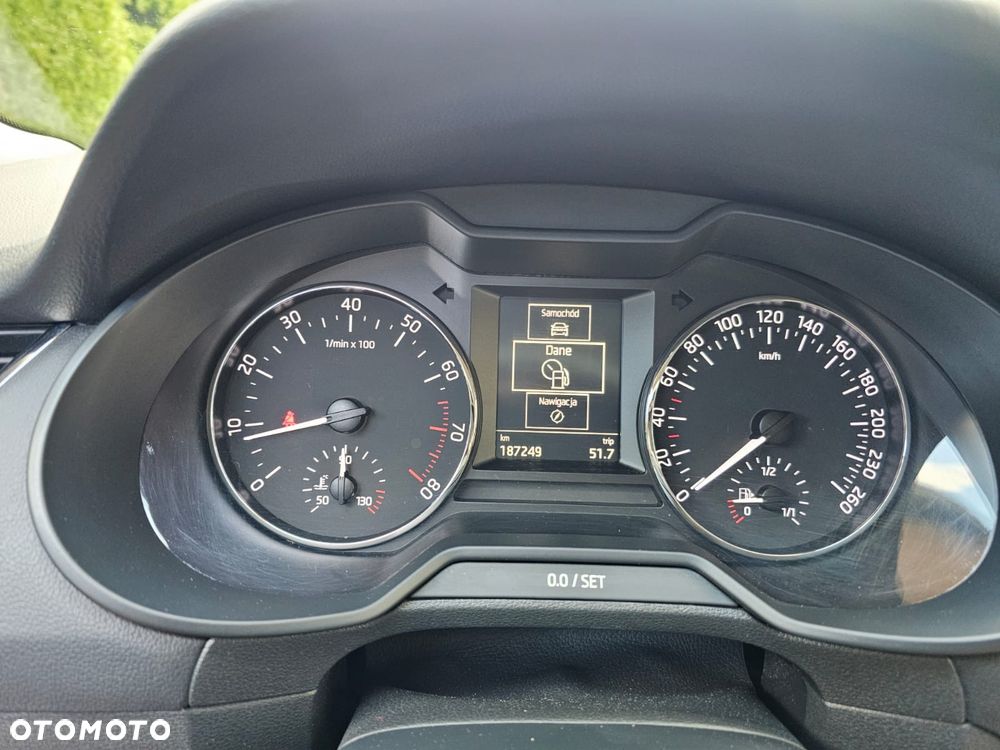 Skoda Octavia 1.4 TSI Joy DSG - 17