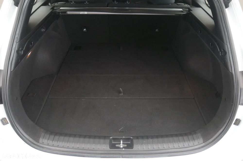 Kia Ceed 1.5 T-GDI M - 16