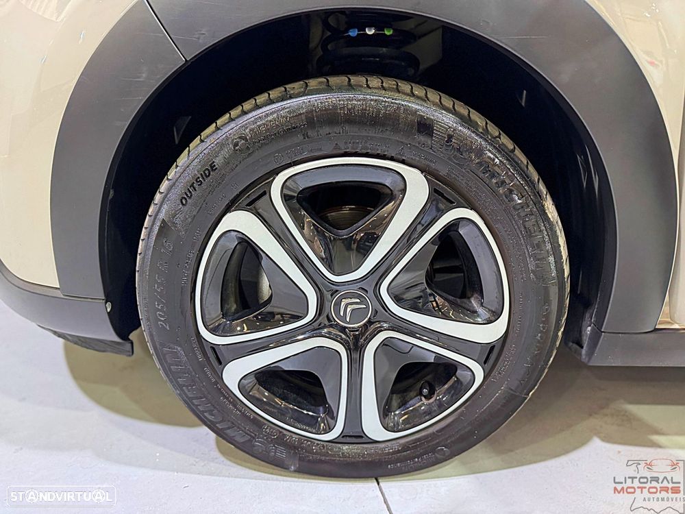 Citroën C3 1.2 PureTech C-Series - 12