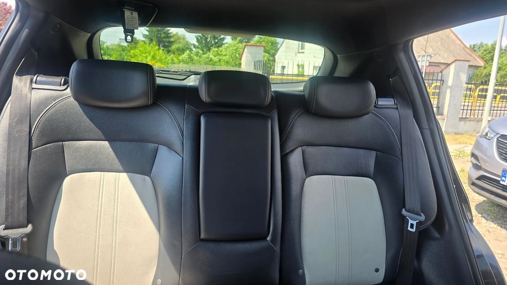 Kia Sportage 1.7 CRDI Business Line 2WD - 7