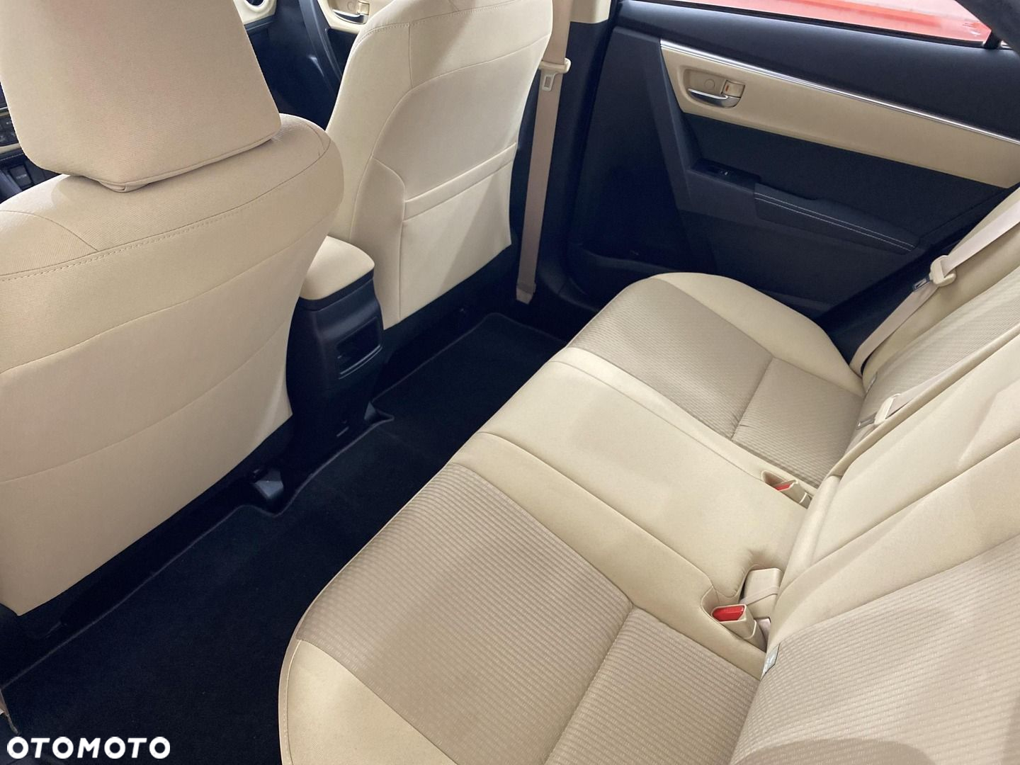 Toyota Corolla 1.6 Premium EU6 - 11
