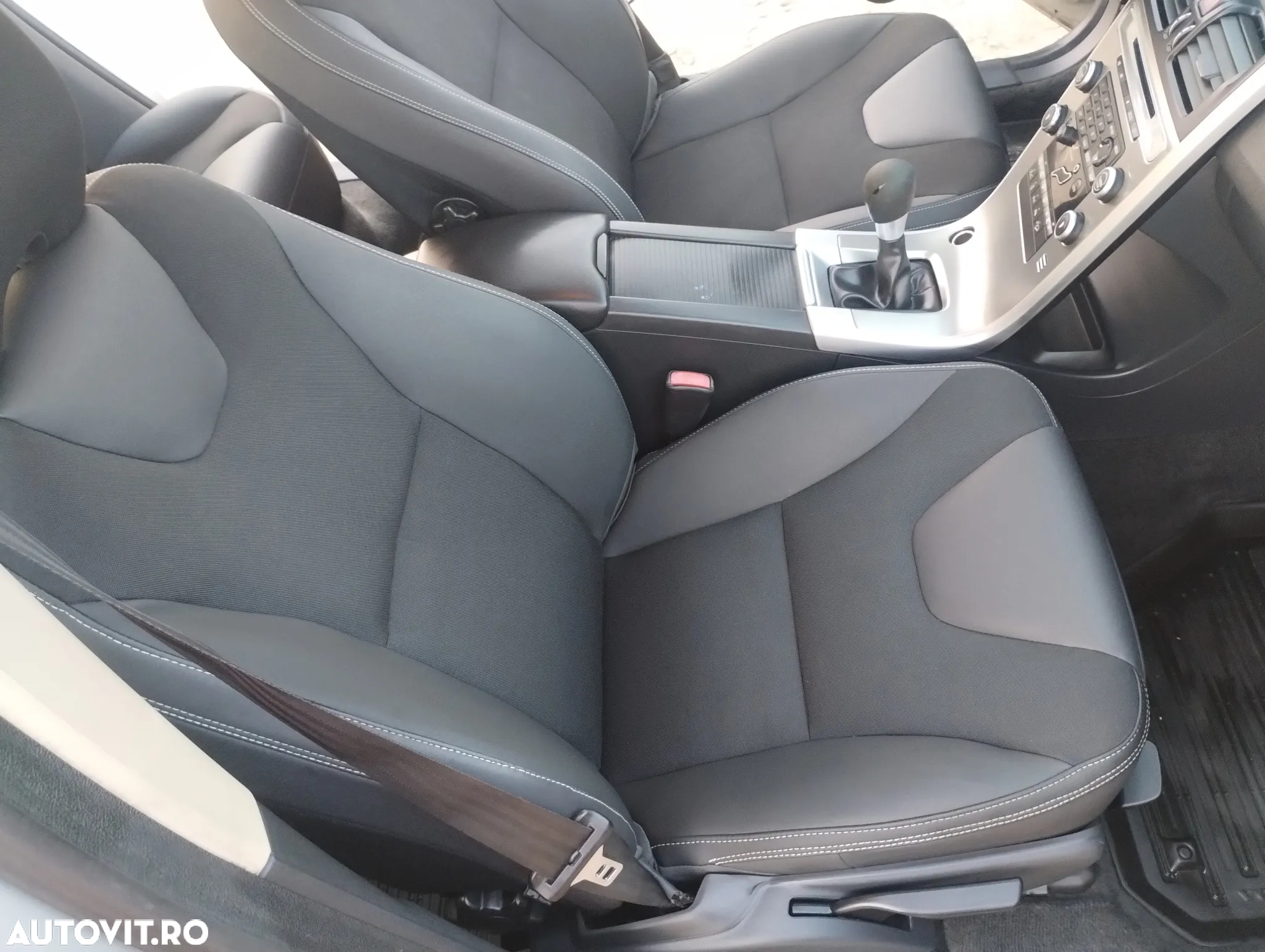 Volvo XC 60 - 18