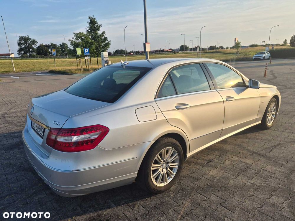 Mercedes-Benz Klasa E - 4