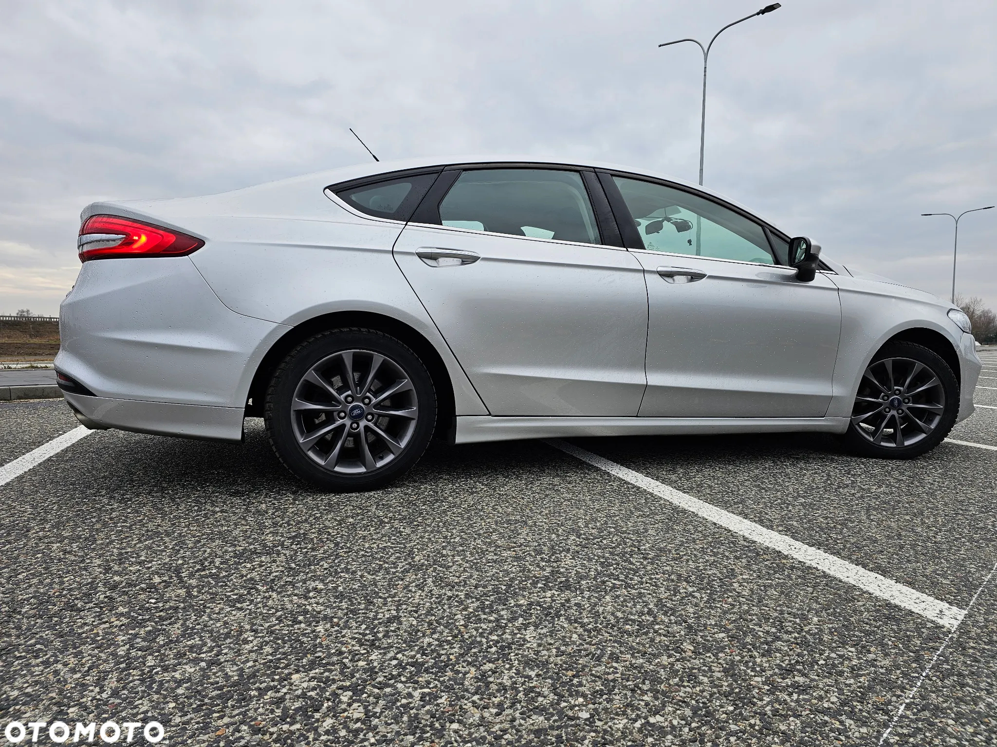 Ford Mondeo - 4