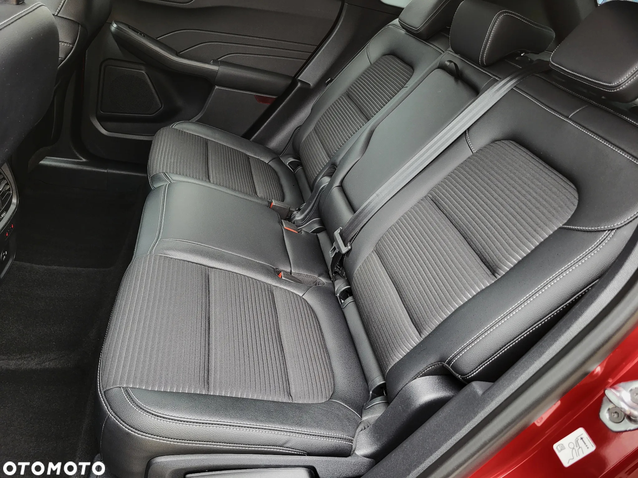 Ford Kuga 1.5 EcoBoost FWD Titanium X - 23