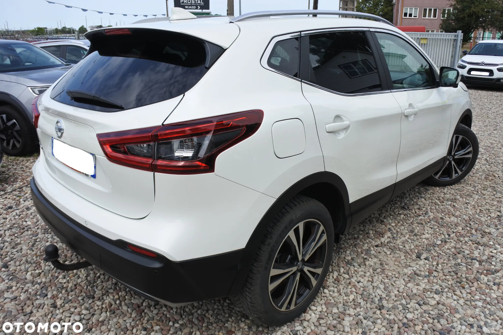 Nissan Qashqai 1.2 DIG-T Xtronic TEKNA - 3