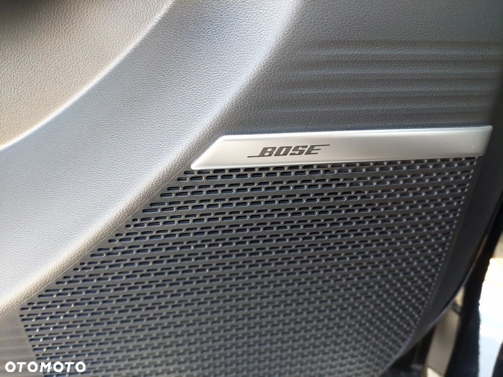 Hyundai Santa Fe 1.6 T-GDI HEV Platinum 4WD 7os - 20