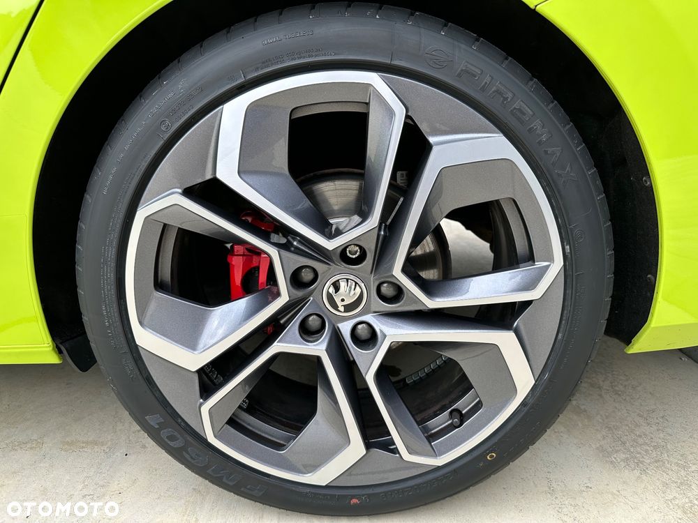 Skoda Octavia 2.0 TDI RS DSG - 31