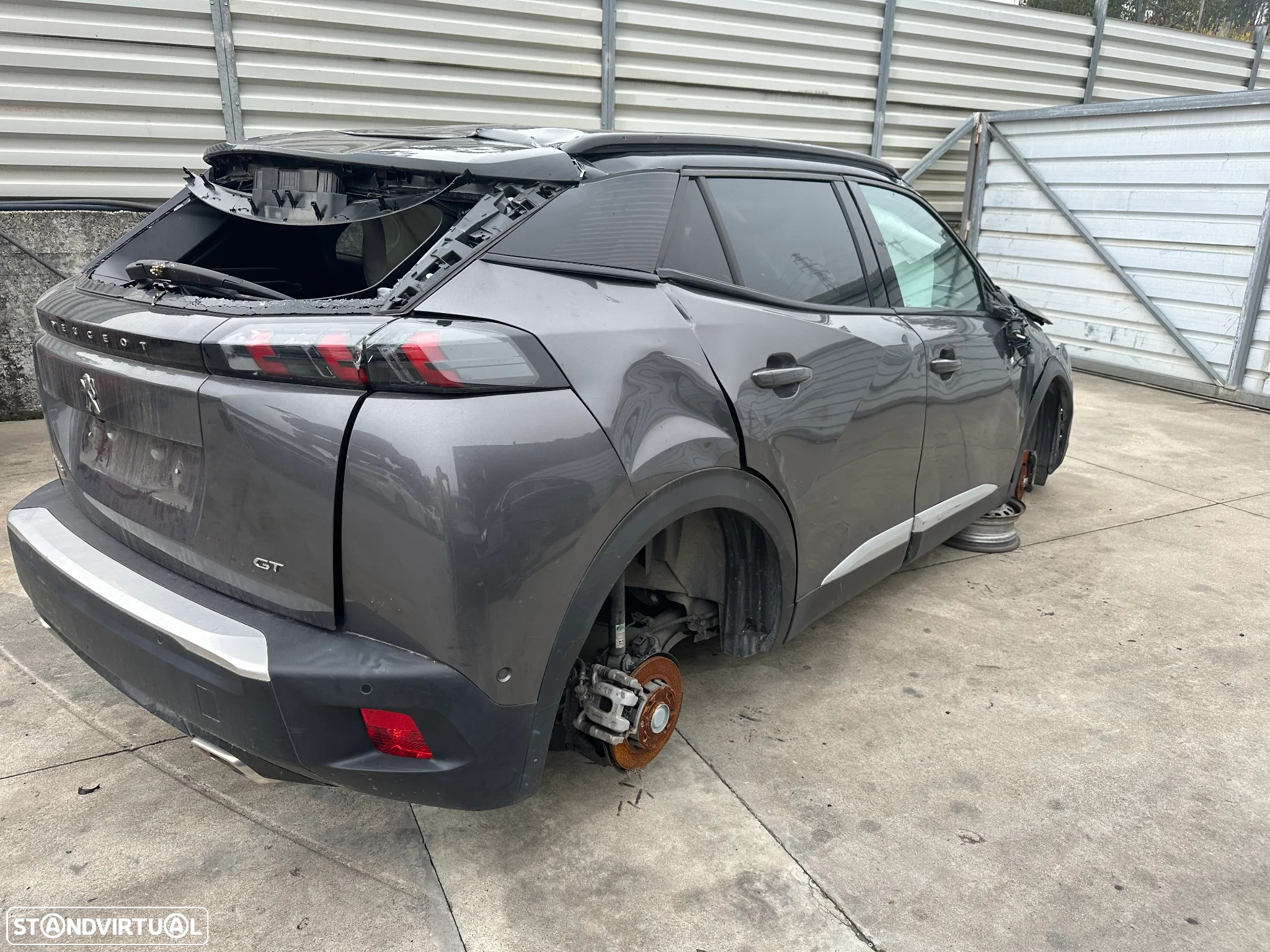 PEUGEOT 2008 1.2 PURETECH GT LINE AET8 DE 2022 (CENTRO DE ABATE) - 3