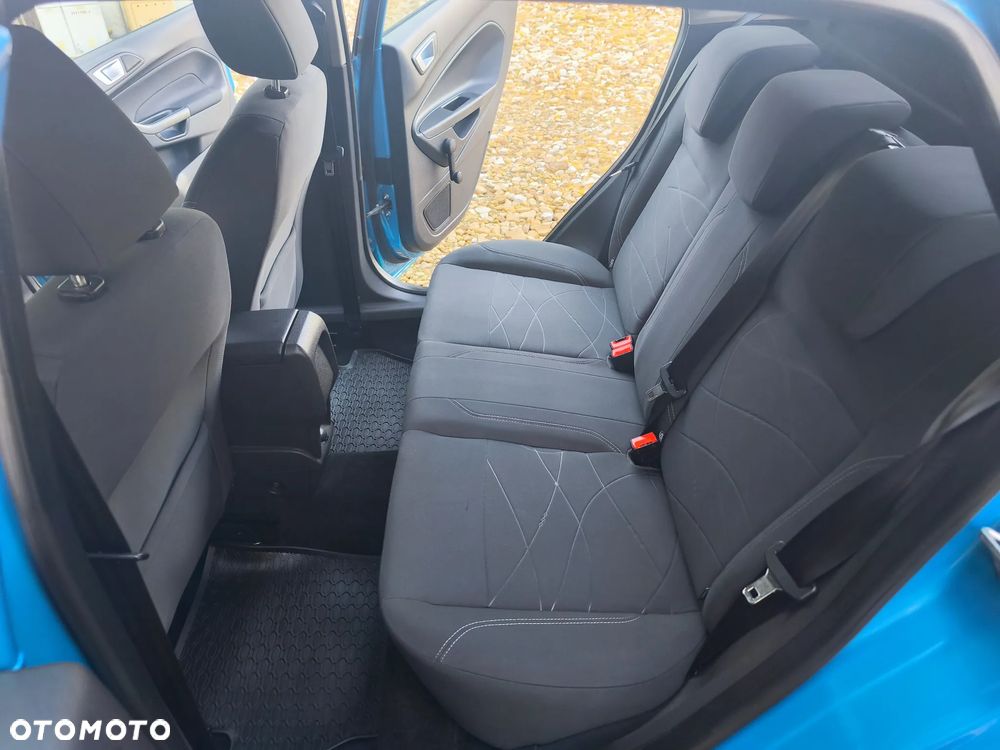 Ford Fiesta - 8