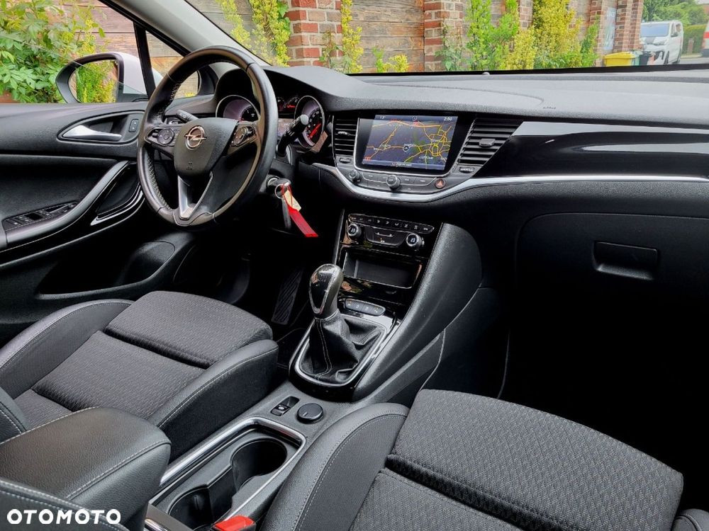 Opel Astra - 28