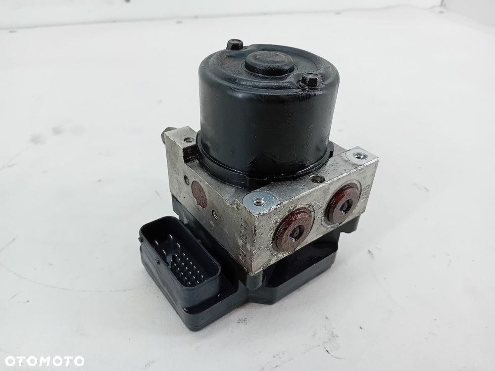 POMPA ABS KIA SPORTAGE II 58920-2E000  58900-2E000  2.0 CVVT - 3