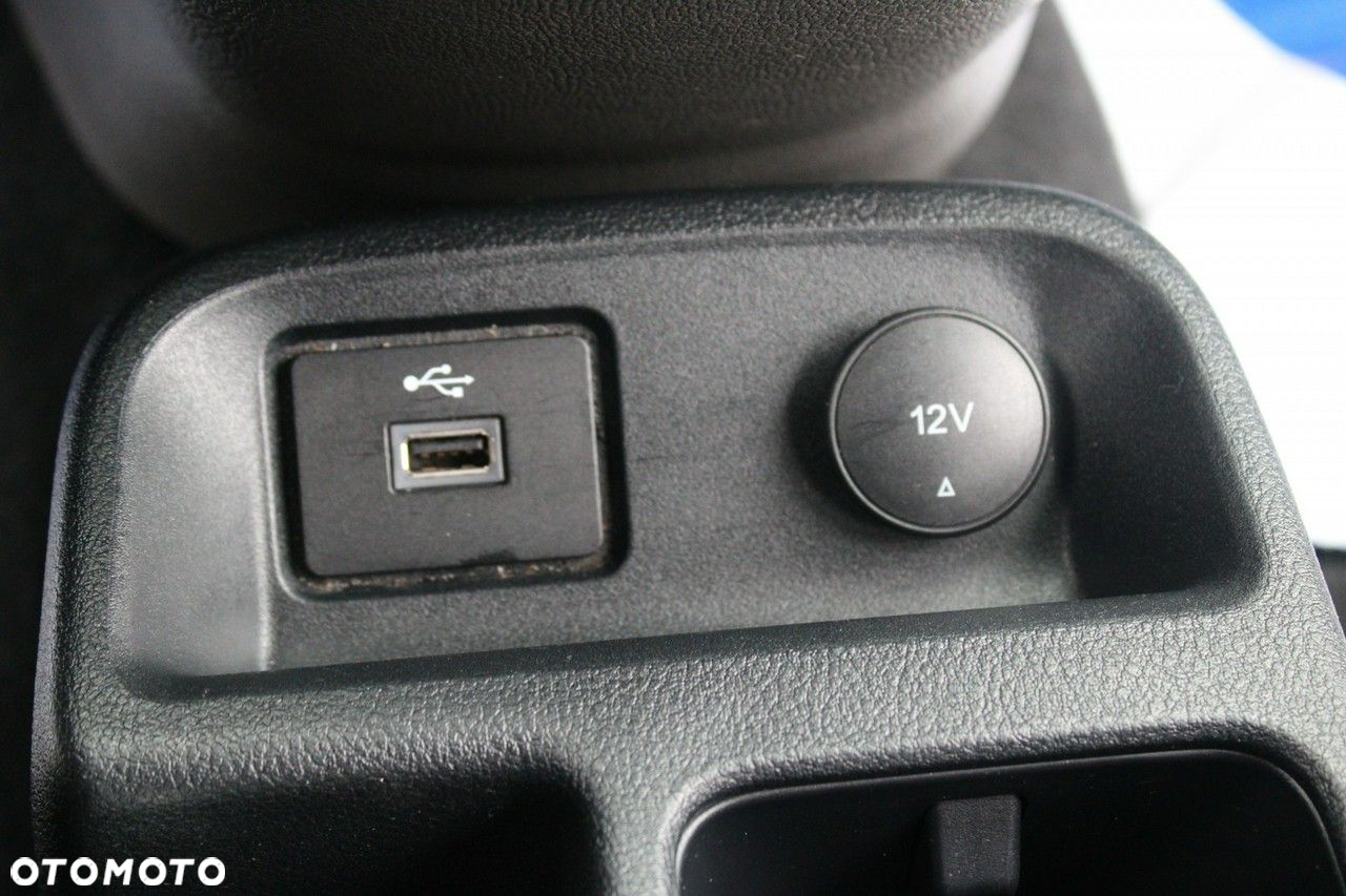 Ford Transit Connect - 31