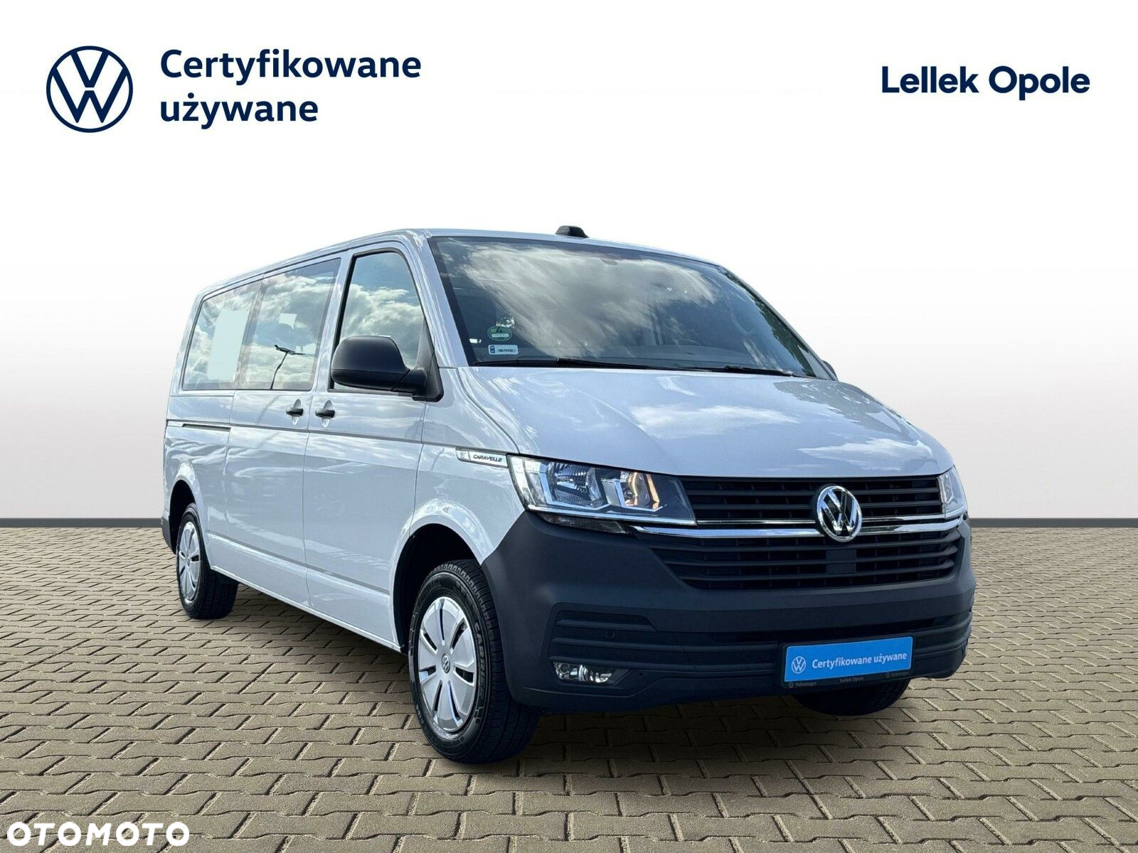 Volkswagen Caravelle - 7