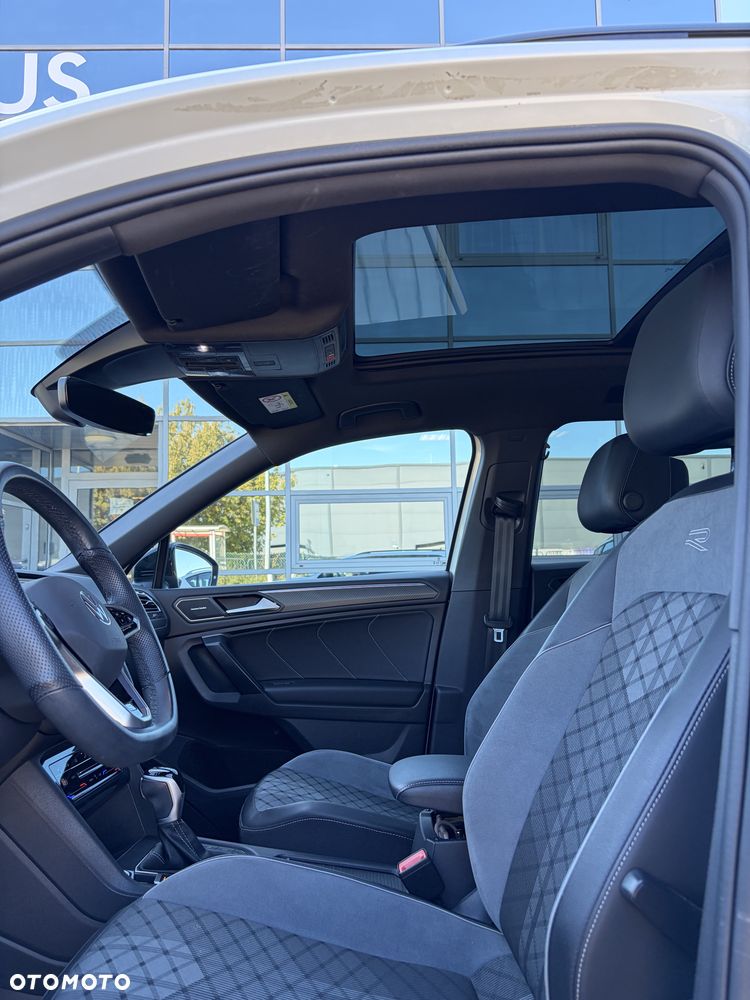Volkswagen Tiguan - 21