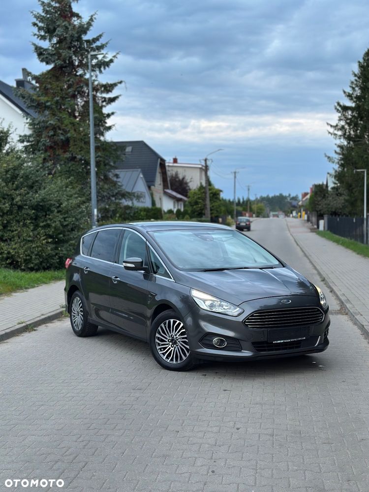 Ford S-Max 2.0 EcoBlue Titanium - 1