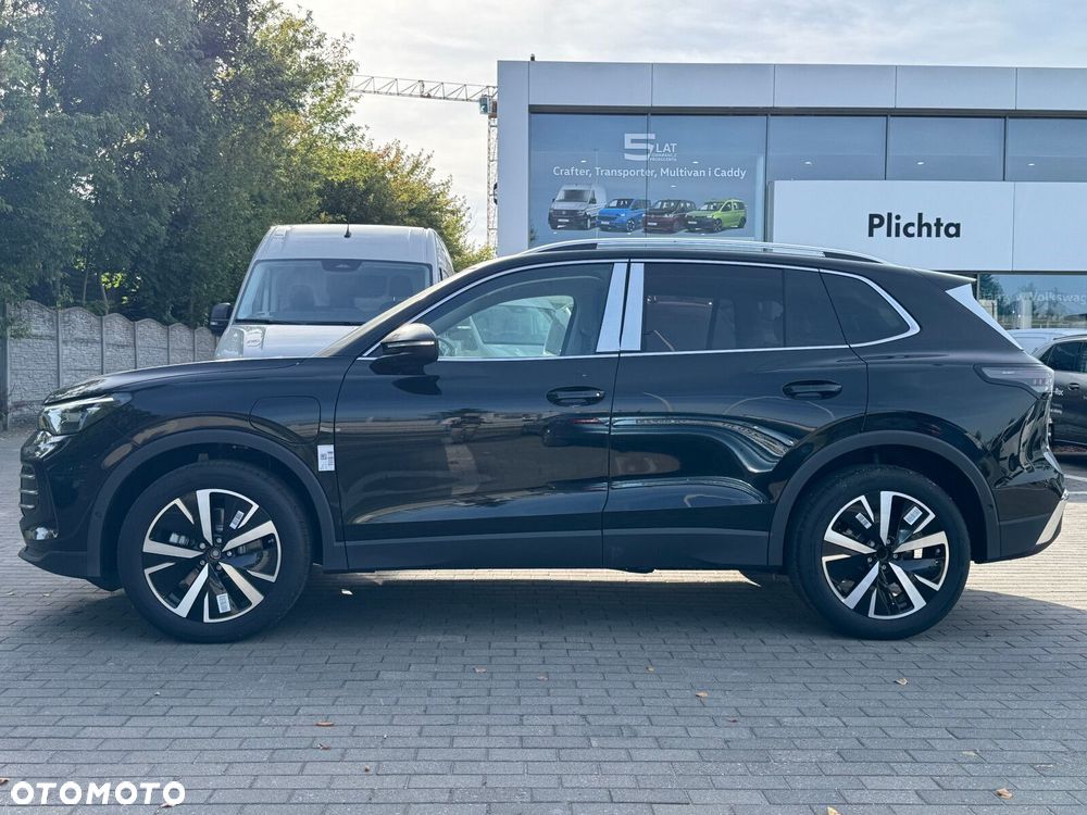 Volkswagen Tiguan - 21