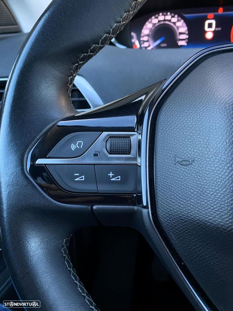 Peugeot 3008 1.5 BlueHDi Allure Pack - 21