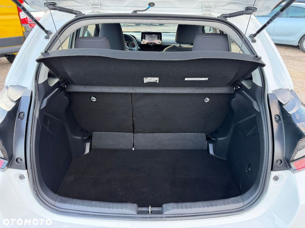 Toyota Yaris Hybrid 1.5 Comfort - 33