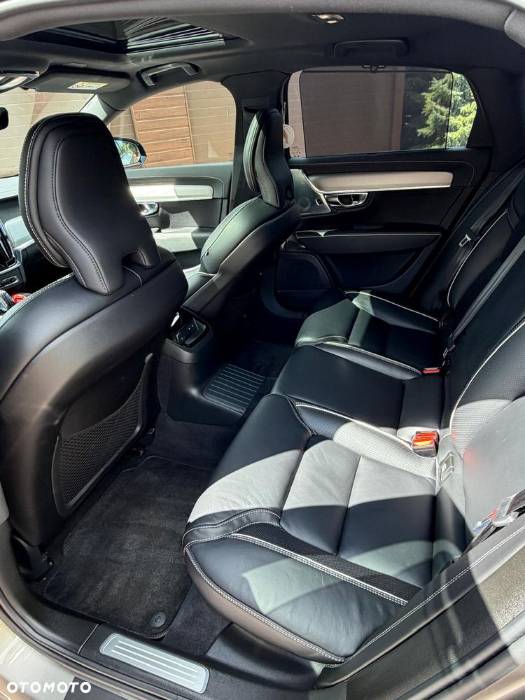 Volvo S90 - 18