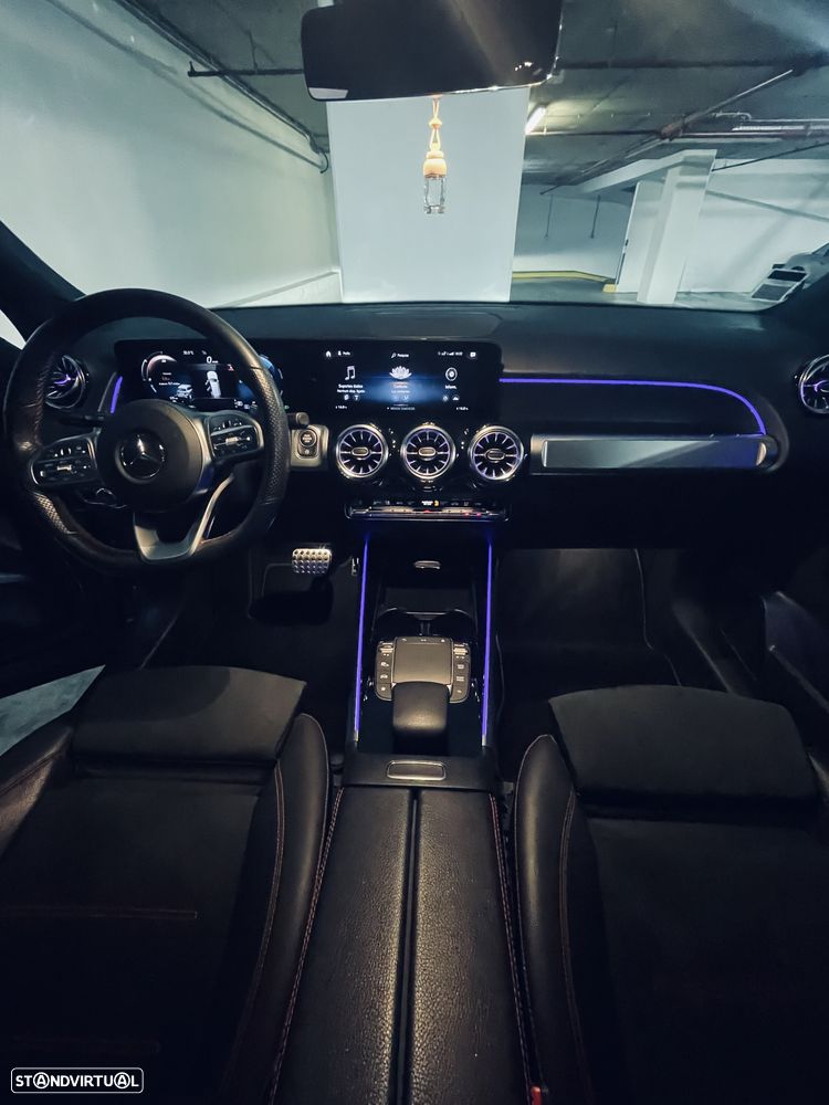 Mercedes-Benz GLB 180 d AMG Line - 18