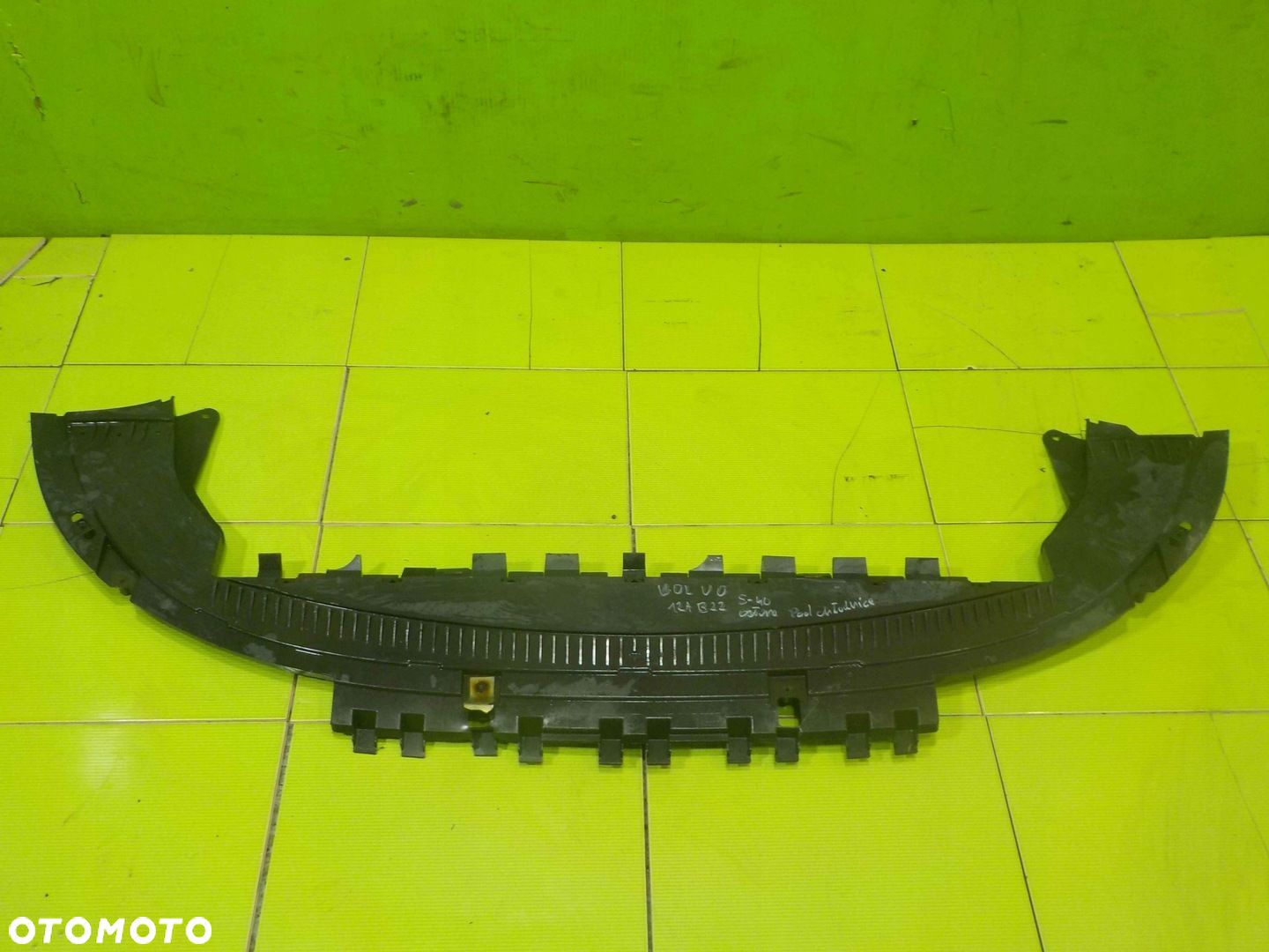 VOLVO S40 II LIFT 10r oslona pod zderzak przod 30744925 - 1