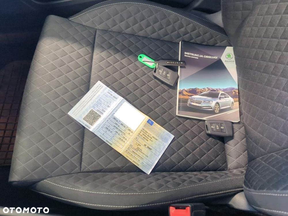 Skoda Superb 1.5 TSI Ambition - 27