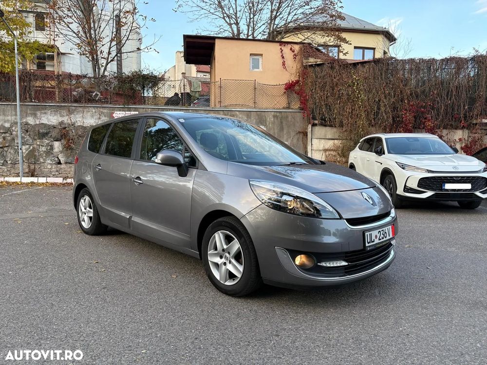 Renault Grand Scenic dCi 110 LIMITED - 21