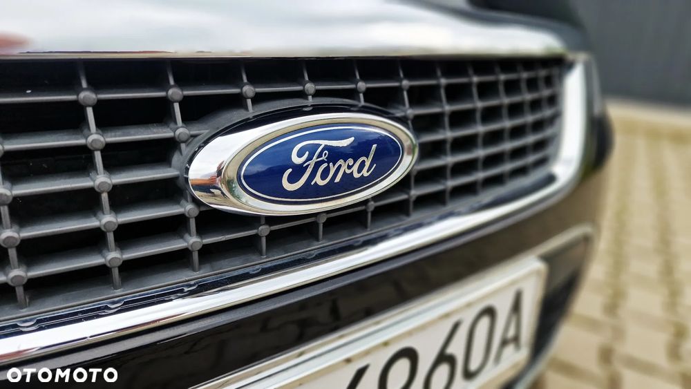 Ford Mondeo 2.0 TDCi Titanium - 10