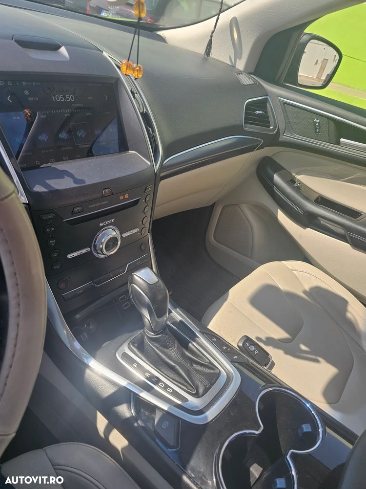 Ford Edge 2.0 TDCi Powershift Titanium - 10