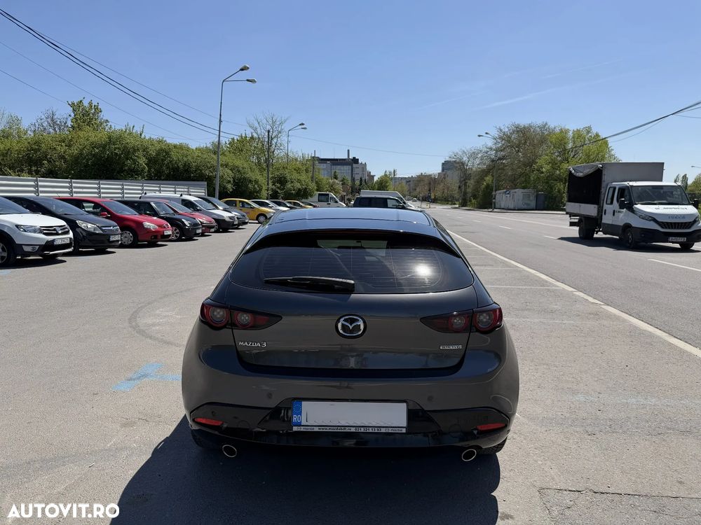 Mazda 3 G122 MHEV Plus - 4