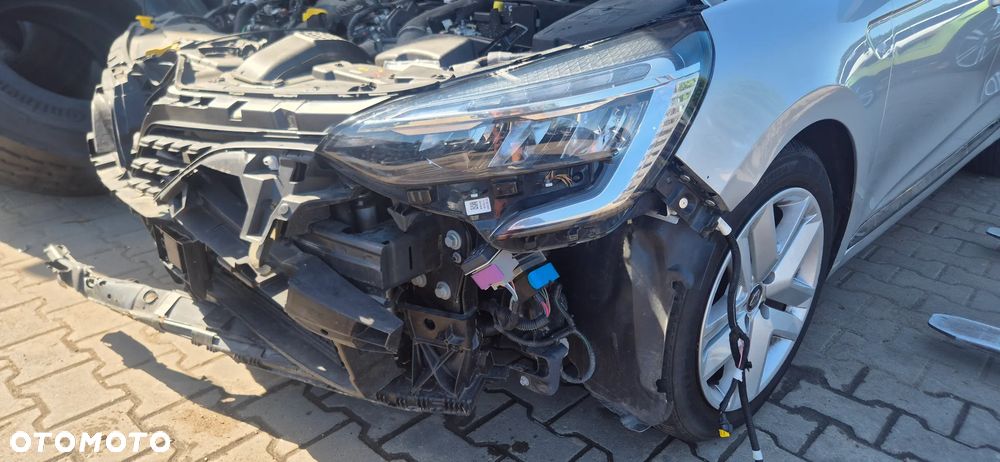 Renault Clio - 20