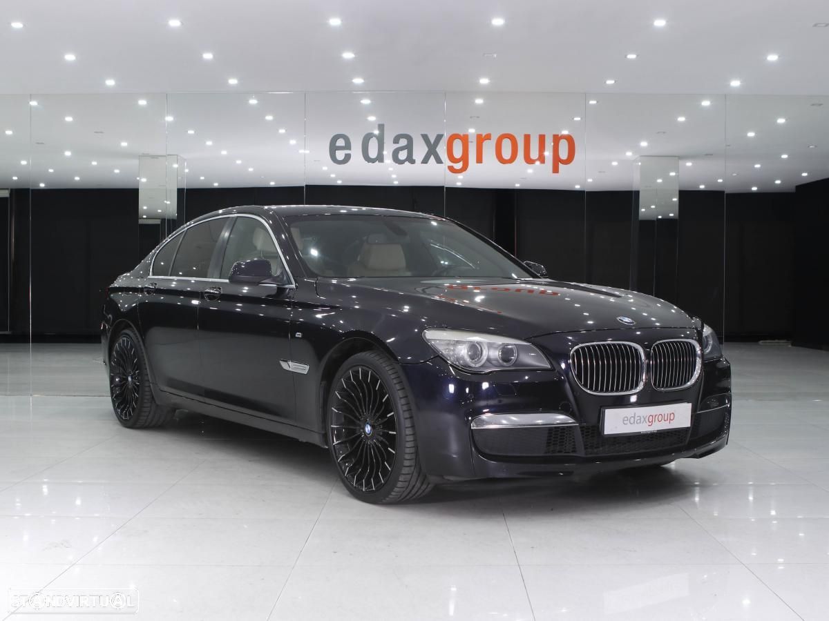 BMW 730 - 1
