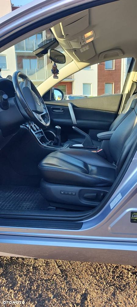 Mazda 6 2.0 CD Exclusive + - 10