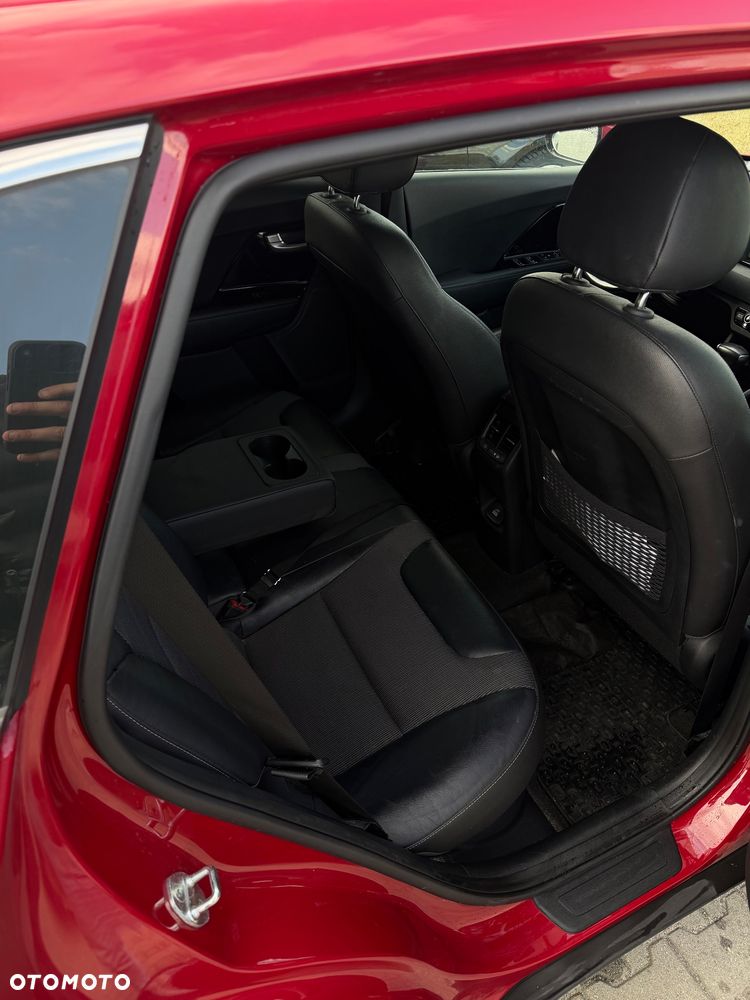 Kia Niro 1.6 GDI HEV 2WD OPF Spirit - 31